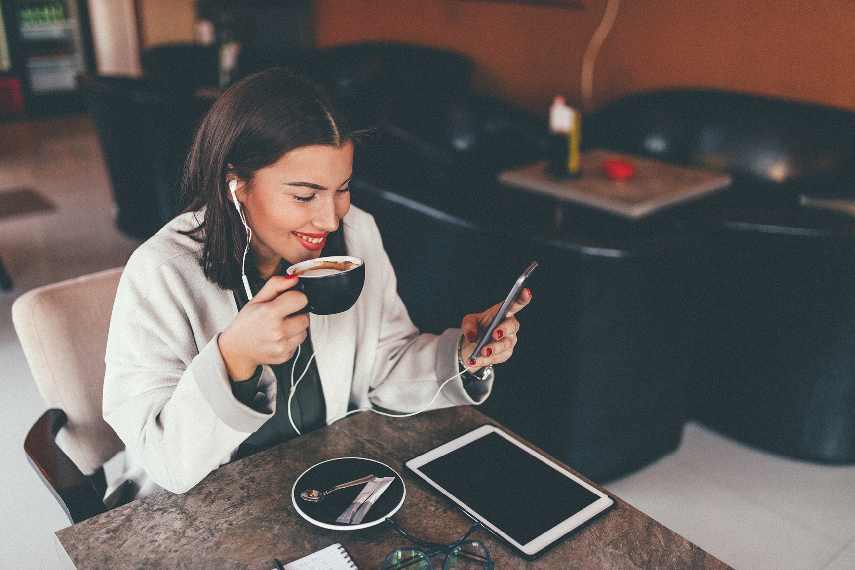 Staying in touch while staying caffeinated